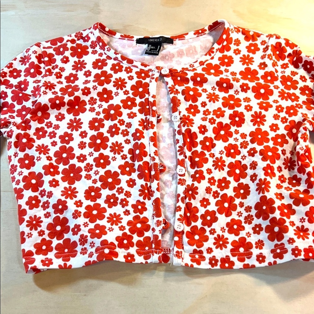 NWOT Forever 21 Pumpkin and White Floral Button up Top Sz S
